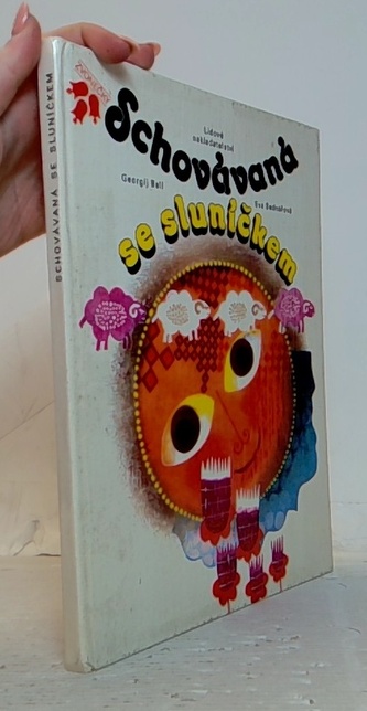 Schovávaná se sluníčkem