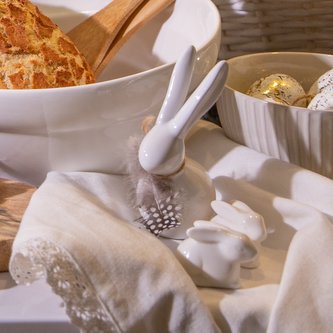 Figurka | bílá | porcelánový králík malý | 4x5 cm | 965320 Homla