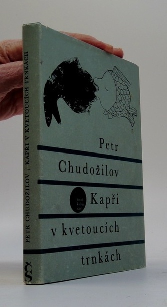 Kapři v kvetoucívh trnkách