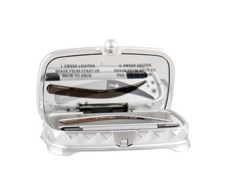 Benefit Foolproof Brow Powder Pudr na obočí 2 g 05 Deep pro ženy Benefit Foolproof Brow Powder Pudr na obočí 2 g 05 Deep pro ženy