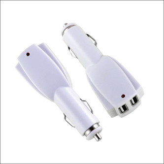 USB Car charger 2x (apple)
