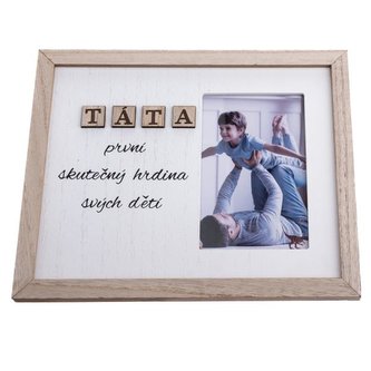 Dřevěný nástěnný rámeček na fotky "Táta", 4/24