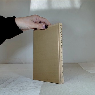 Generál přichází z džungle