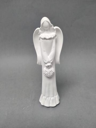 Anděl s květinovým srdcem 15cm