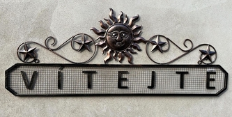 Závěsná dekorace se sluncem VÍTEJTE