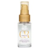 Vlasová kosmetika  v naší nabídce nese jména těch nejslavnějších kadeřnických značek. Oleje na vlasy značky Wella Professionals z kolekce Oil Reflections byly vytvořeny pro jemné vlasy speciálně pro ženy. Tento kadeřnický zázrak má objem 30 ml.