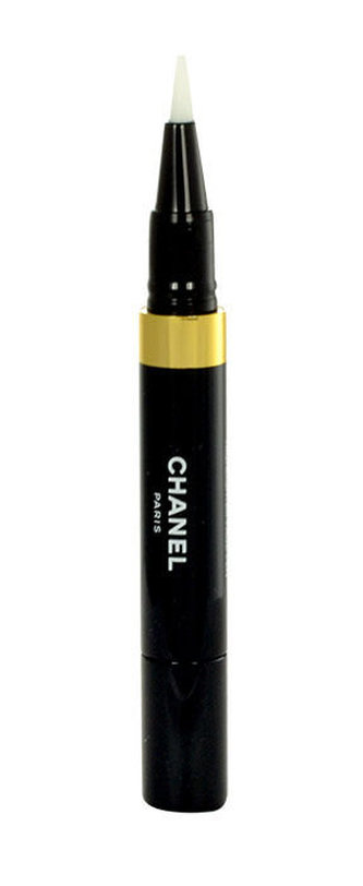 Chanel Rozjasňující pero Éclat Lumiére (Highlighter Face Pen) 1,2 ml Rozjasňující pero Éclat Lumiére (Highlighter Face Pen) 1,2 ml - Odstín 30 Beige Rosé woman
