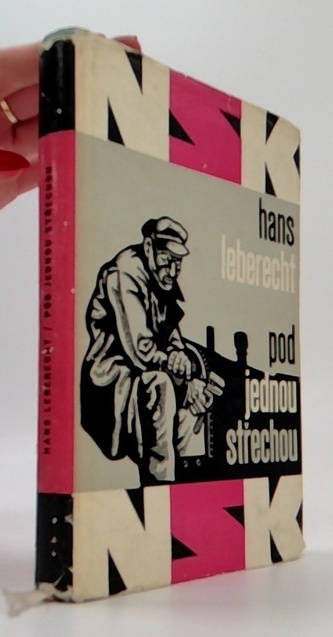 Pod jednou střechou