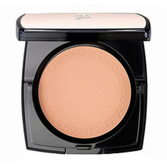 Lancome Matující pudr Belle De Teint (Matt Effect Powder) 8,8 g Matující pudr Belle De Teint (Matt Effect Powder) 8,8 g - Odstín 05 Belle De Noisette woman