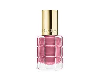 L´Oréal Paris Lak na nehty Le Vernis À L`Huile By Color Riche (Nail polish) 13,5 ml Lak na nehty Le Vernis À L`Huile By Color Riche (Nail polish) 13,5 ml - Odstín 332 Violet Vendôme woman
