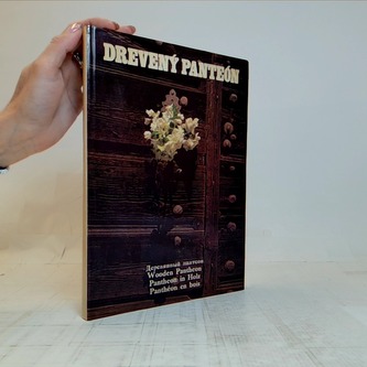 Dřevený panteon