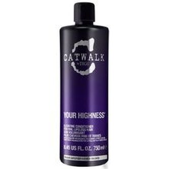 Tigi Šampon pro objem vlasů Catwalk Your Highness (Elevating Shampoo) Šampon pro objem vlasů Catwalk Your Highness (Elevating Shampoo) - Objem 300 ml woman