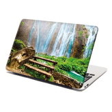 Samolepka na notebook Posezení u vodopádu: 38x26 cm