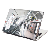 Samolepka na notebook Stanice metra: 38x26 cm