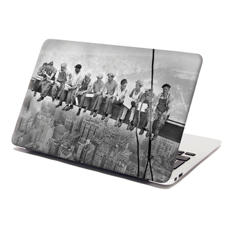 Samolepka na notebook Zedníci na traverze: 38x26 cm