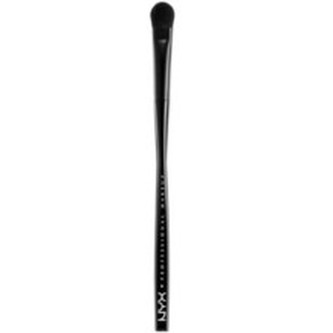 NYX Plochý štětec na oční stíny Tapered All Over Shadow Brush woman