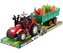 Traktor z przyczepą i kurami