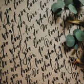 Balicí papír Písmo velký tmavý - 3 ks