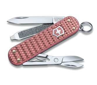 Victorinox 0.6221.405G Classic SD Precious Alox Gentle Rose multifunkčný nôž 58mm, bledoružová