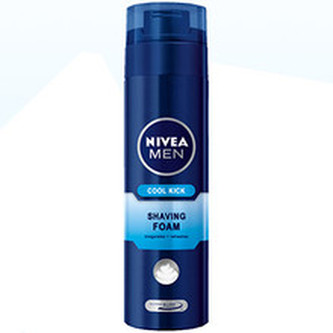Nivea Cool Kick Shaving Foam - Osvěžující pěna na holení 200 ml pro muže