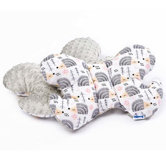 Polštářek Motýlek z Minky Sensillo šedí ježci