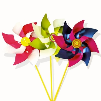 Alexander Maxi Větrník Pestrobarevný B (22x42cm) 1 ks Alexander Maxi Větrník Pestrobarevný B (22x42cm) 1 ks