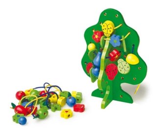 Small Foot Provlékání navlékací strom