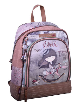 Anekke: Batoh stories