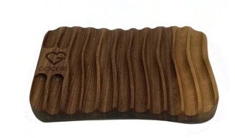 Goodie Dřevěná mýdlenka - tmavá - ořech