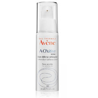Avène Ochranné antioxidační sérum A-Oxitive (Antioxidant Defense Serum) 30 ml woman