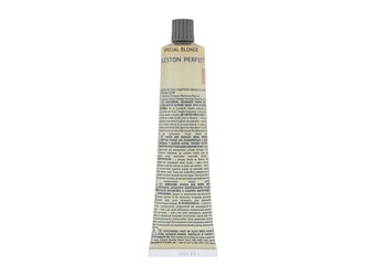Wella Professionals Permanentní barva na vlasy Koleston Perfect ME™ Special Blond 60 ml Odstín 12/1 woman