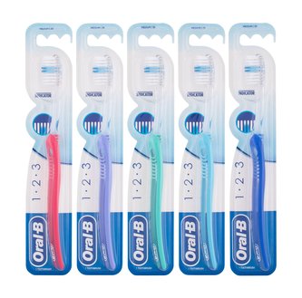Oral-B 1-2-3 Zubní kartáček Indicator 1 ks Medium unisex